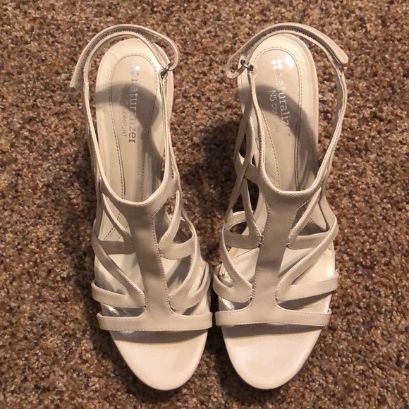 Naturalizer N5 Shoes - Tan Heels